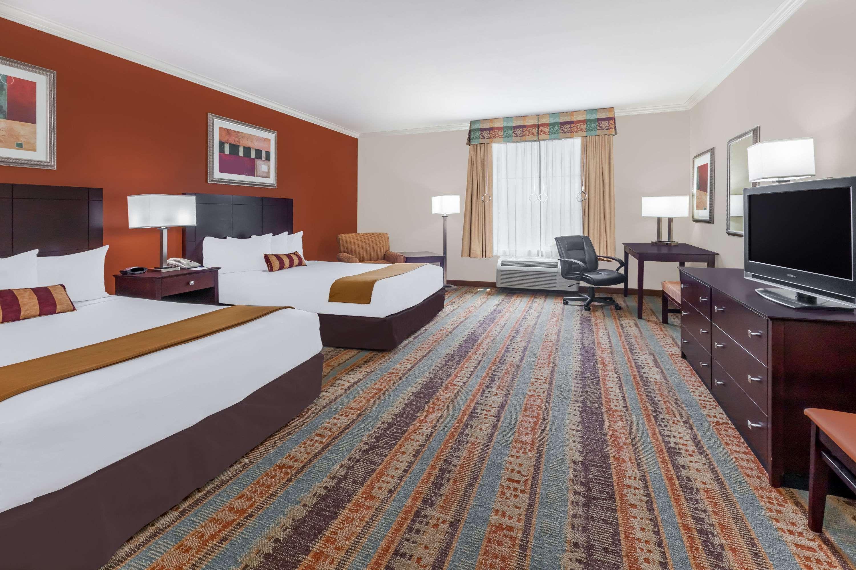 Hotel Baymont By Wyndham Henderson Esterno foto