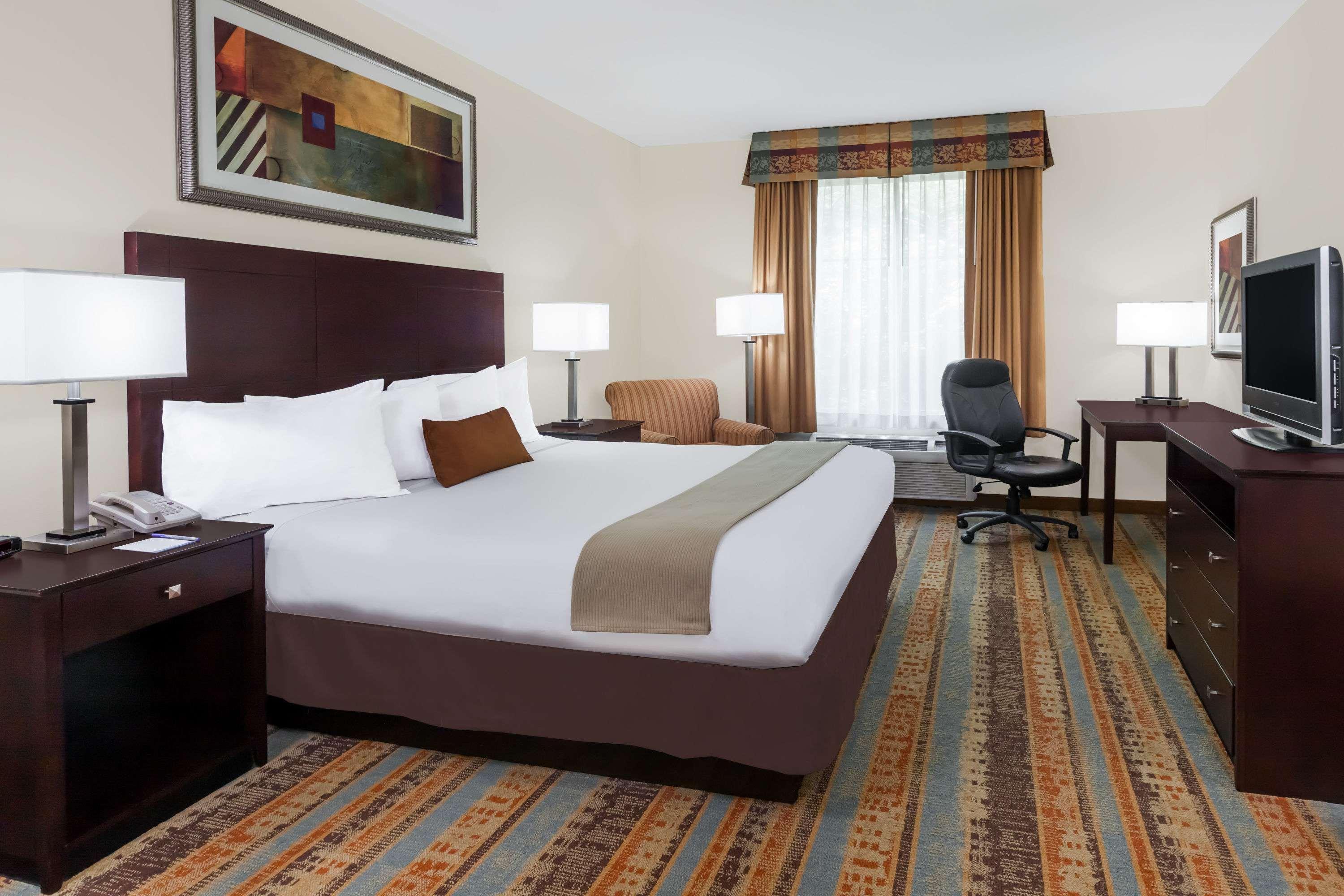 Hotel Baymont By Wyndham Henderson Esterno foto